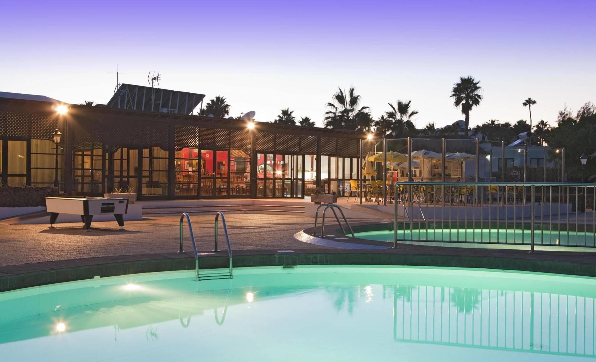 Playa Limones Bungalows Playa Blanca  Ngoại thất bức ảnh